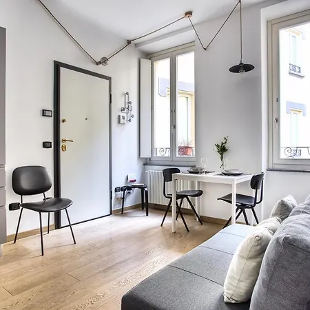 Apartment Joivy Elegant Flat Easy Access To Centre Mailand